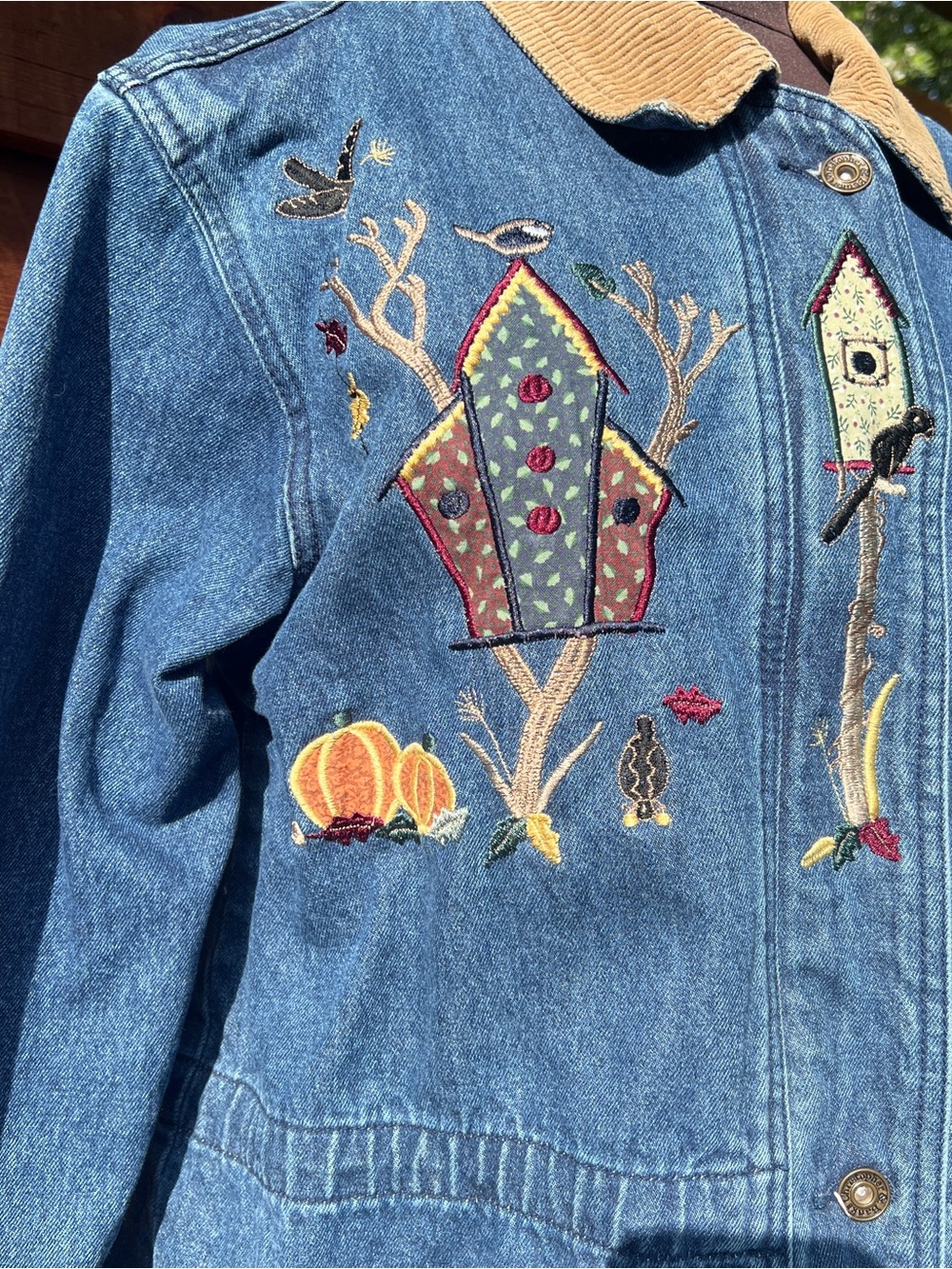 Vintage Denim Embroidered autumn Jacket with Corduroy Collar - Blue - Picture 2 of 8